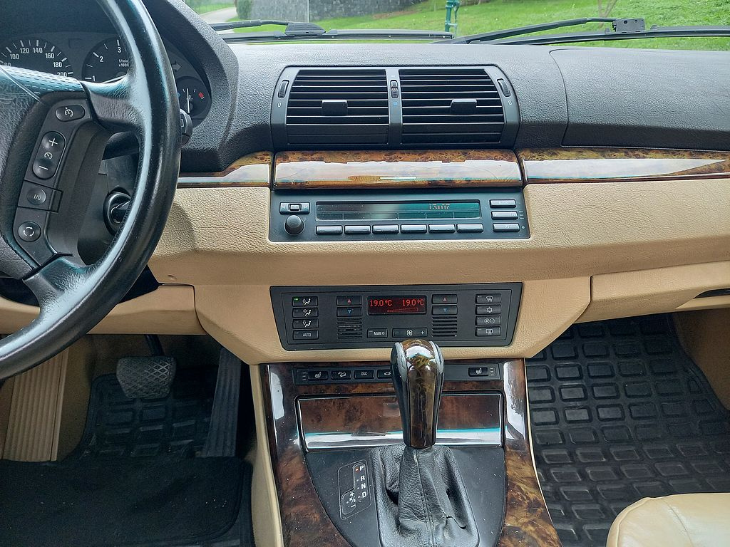BMW X5 3,0D 4x4+automat+klima - 11