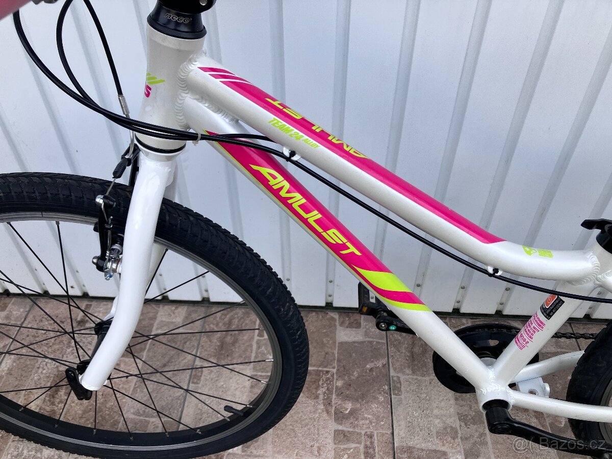 DÍVČÍ KOLO 24 - 11