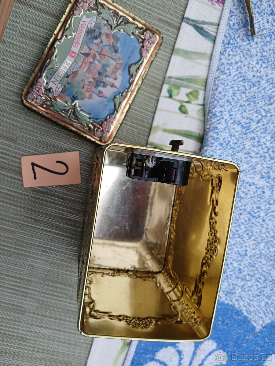 Plechové hrací krabičky - 11