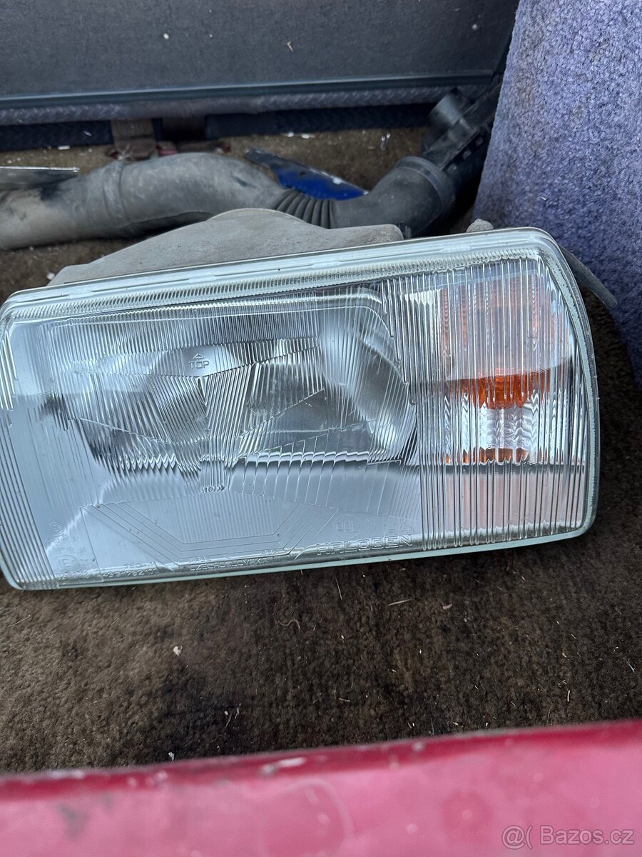 Škoda favorit díly - 11