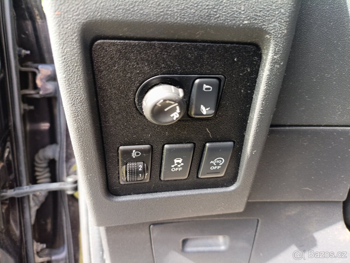 Nissan Qashqai+2 4x4 - 11