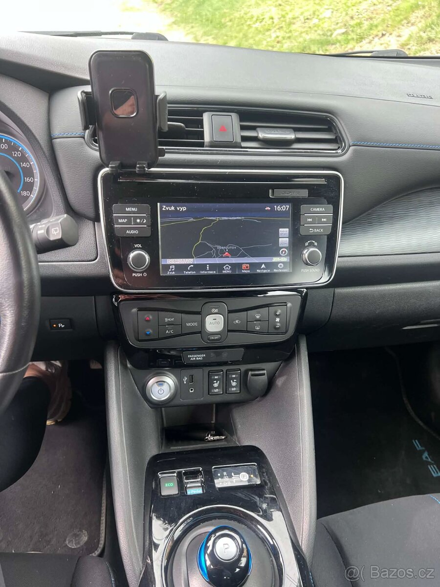 Nissan Leaf 40kWh, 110kW - 11