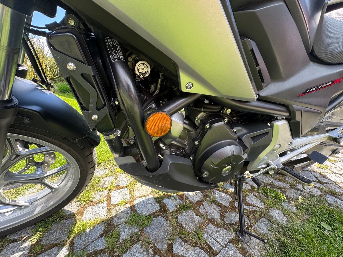 Honda nc750x - 11
