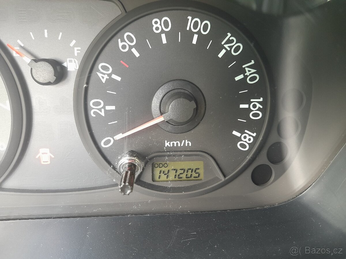 KIA PICANTO 1.1i 16V,SERVISKA,2007,NOVÁ STK - 11