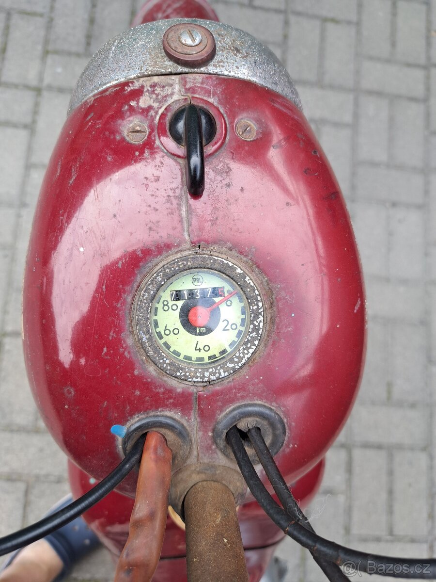 Jawa 555 pionýr - 11