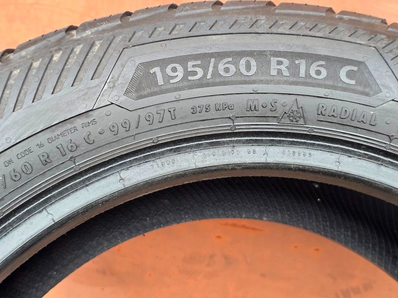 Zimní Barum 195/60/16C - 11