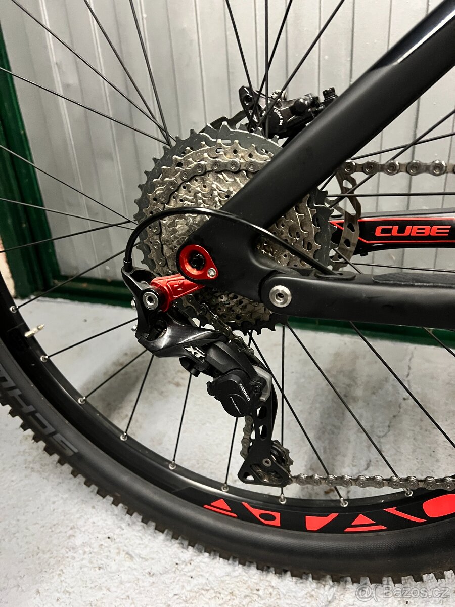 Carbonové kolo CUBE STEREO 140 C:62 Race 27,5 TOP STAV - 11