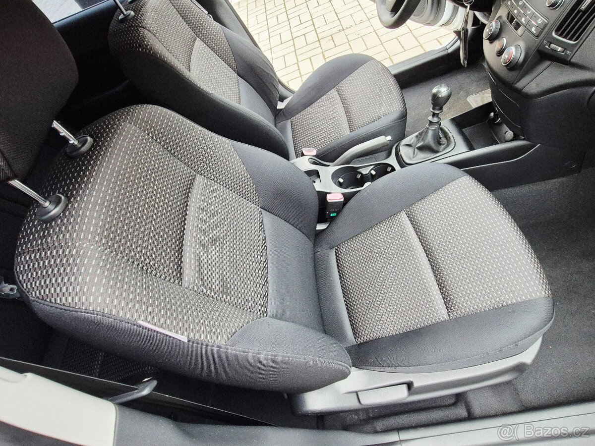 Hyundai i30 - 11