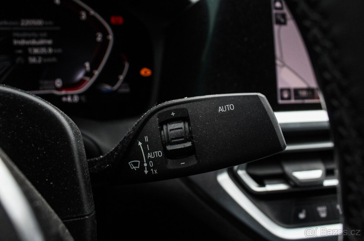 BMW Rad 3 320d xDrive A/T MPacket. AJ NA SPLÁTKY - 11