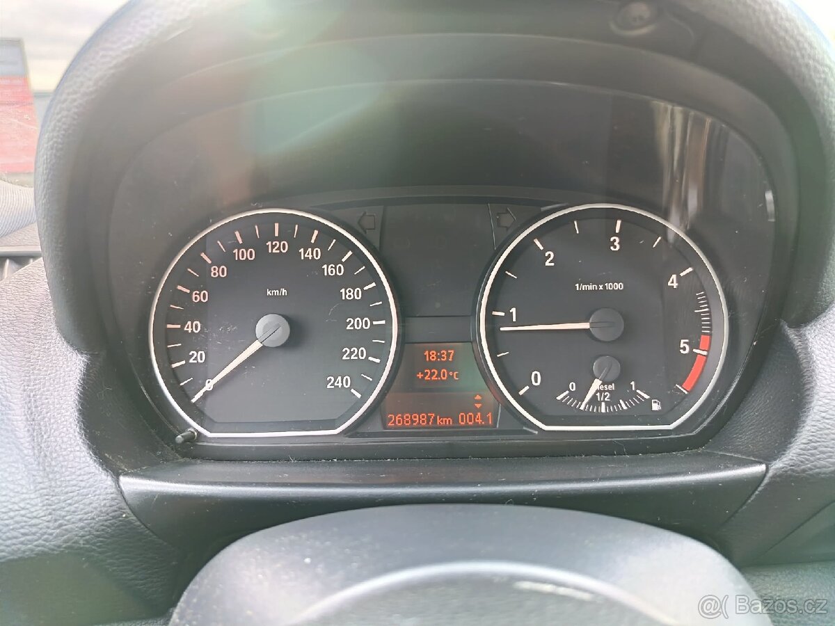 BMW 118d - 11