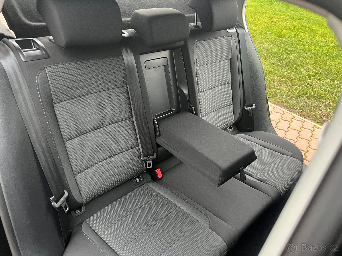 Volkswagen Golf 1.2TSI 77KW,ALU,DIGIKLIMA,ESP - 11