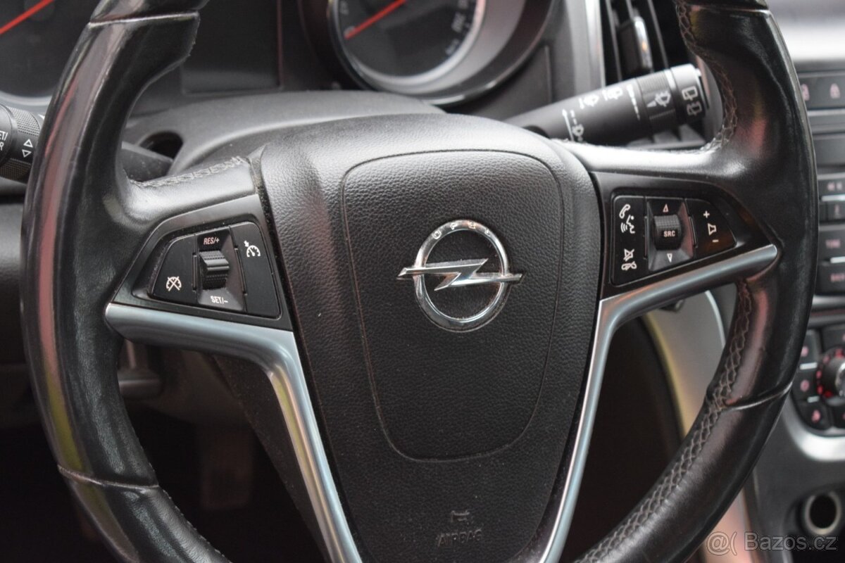 Opel Astra 1.7 CDTi/2012/TAŽNÉ/MANUÁL/AC/ - 11