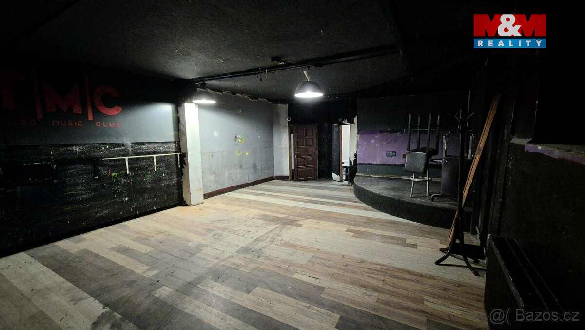 Pronájem obchodního prostoru, 157 m2, Kladno centrum - 11