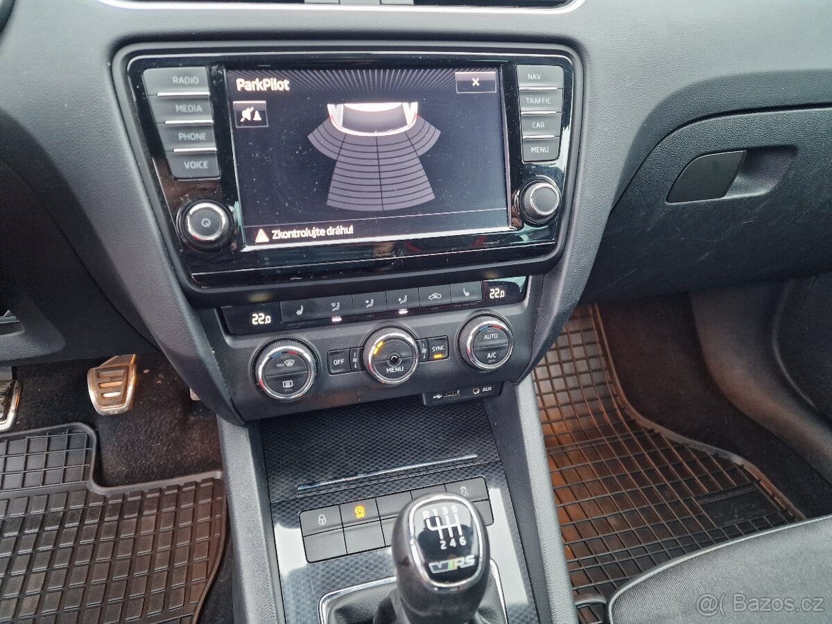 Škoda Octavia 3 Combi 2,0TDI RS 135KW - 11