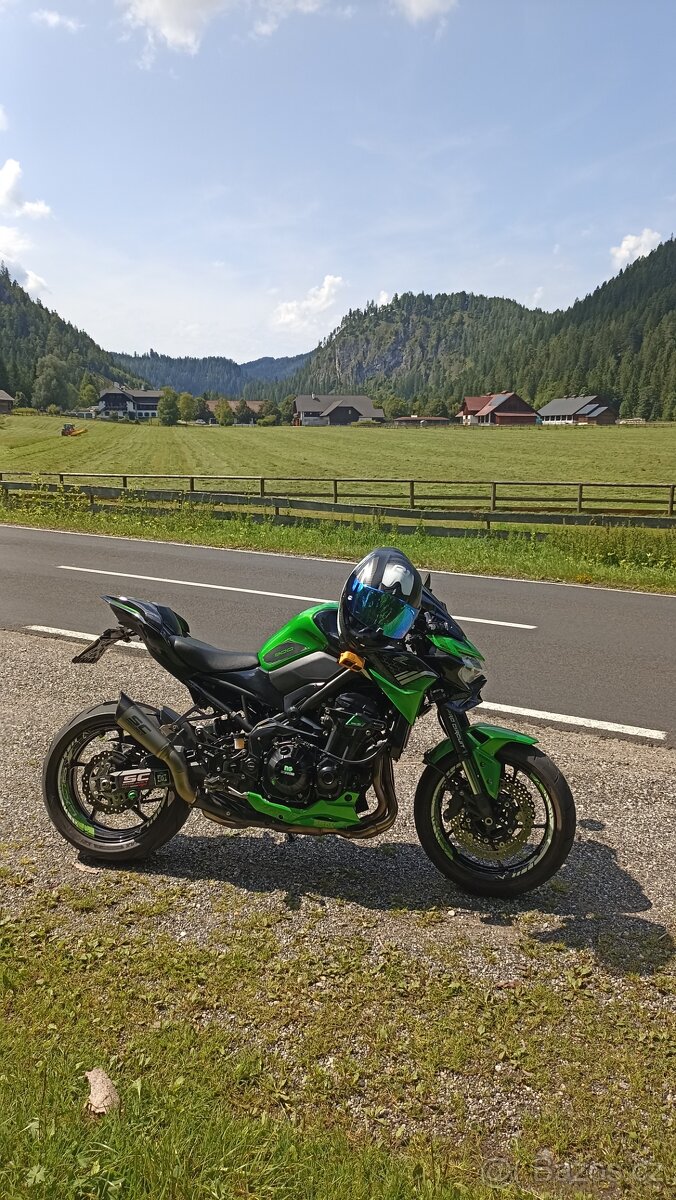Kawasaki Z 900 - 11