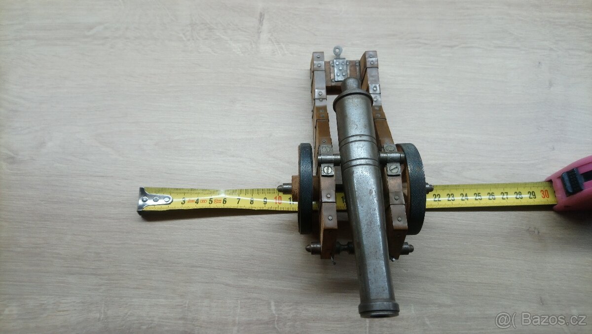 Model děla - 11