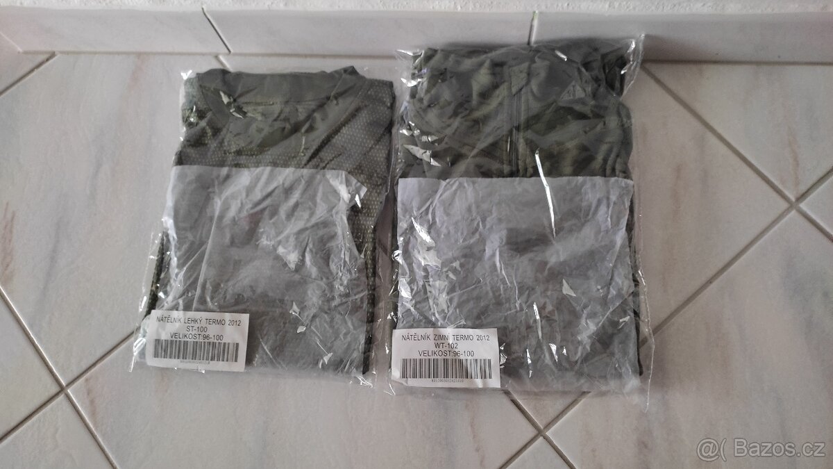 Vojenské oblečení mix - 11