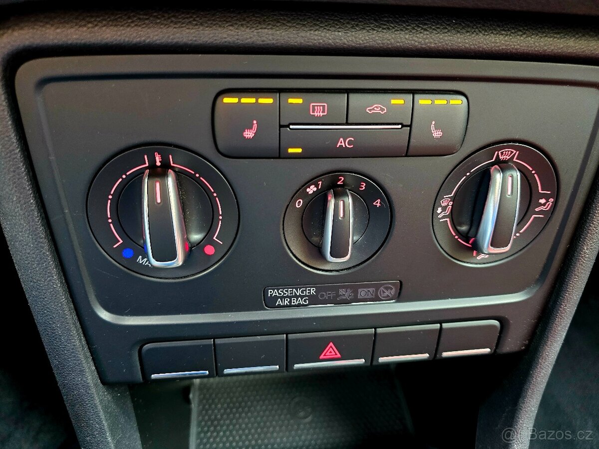 Volkswagen Beetle, 1.2 tsi, 77kW, LED, PANORAMA - 11