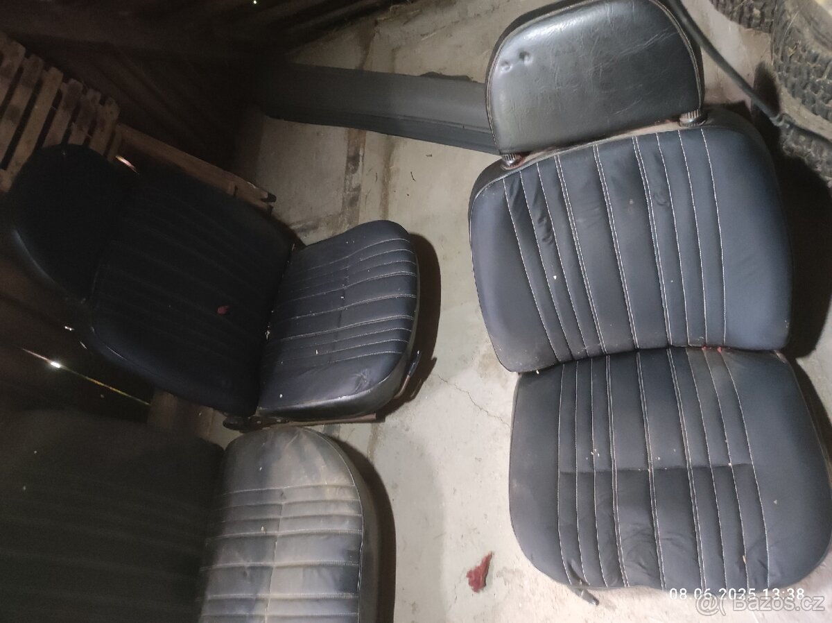 Škoda 105,120 interiér,plecharina - 11