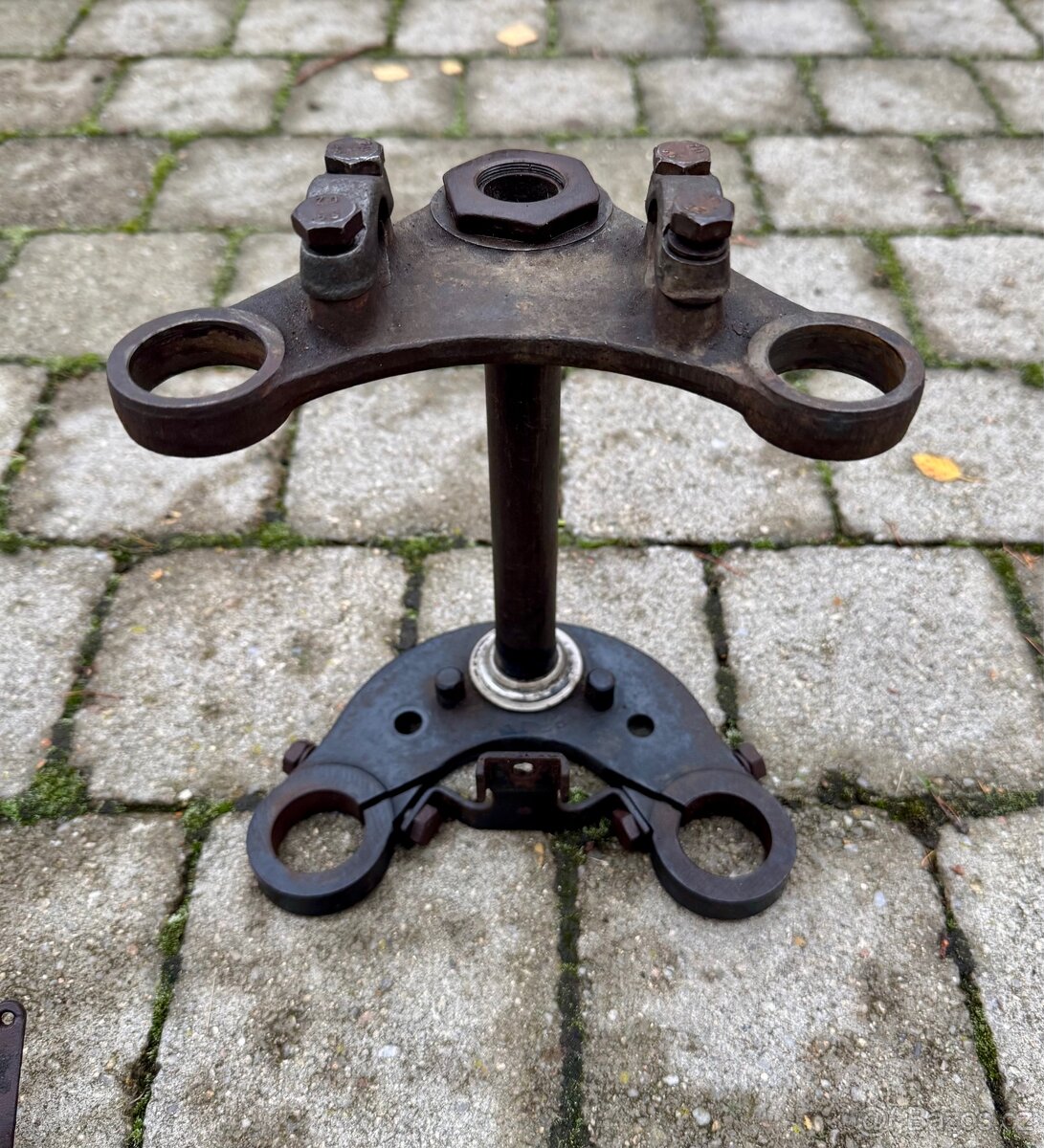 ČZ 125 175 250 - díly - 11