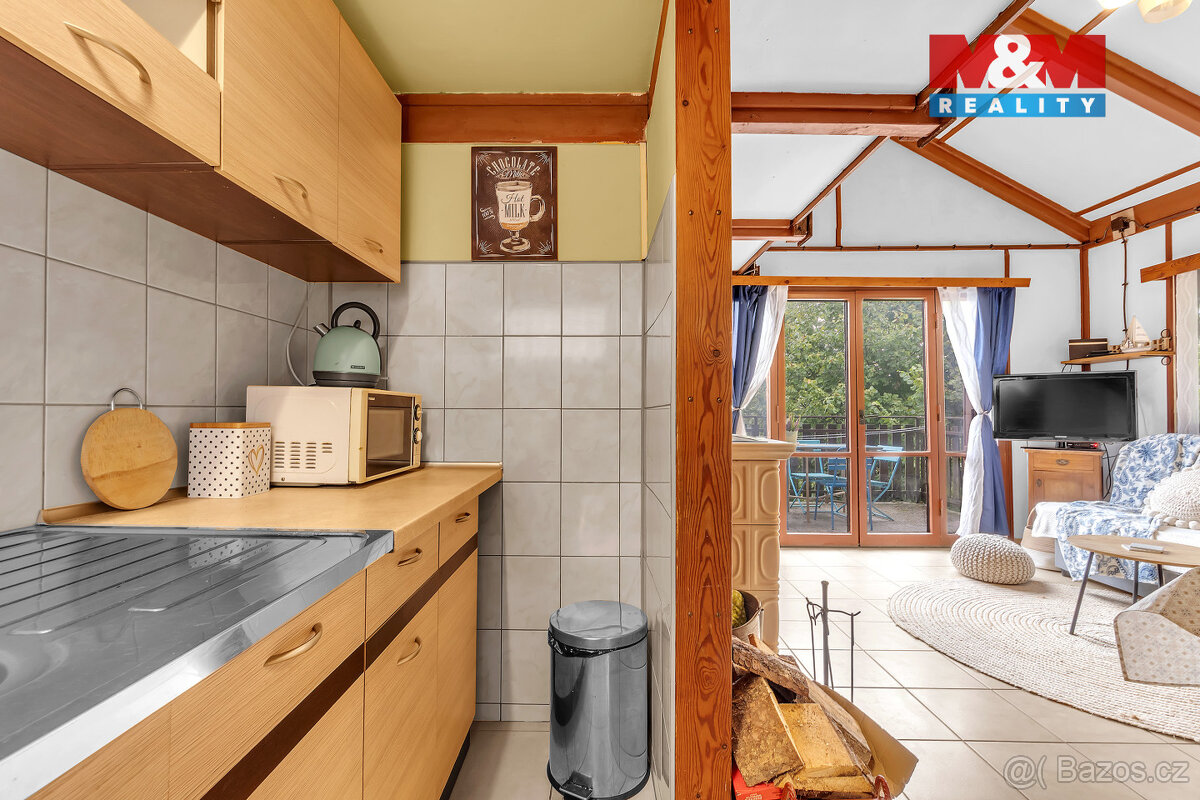 Prodej chaty, 181 m², Pastviny - 11