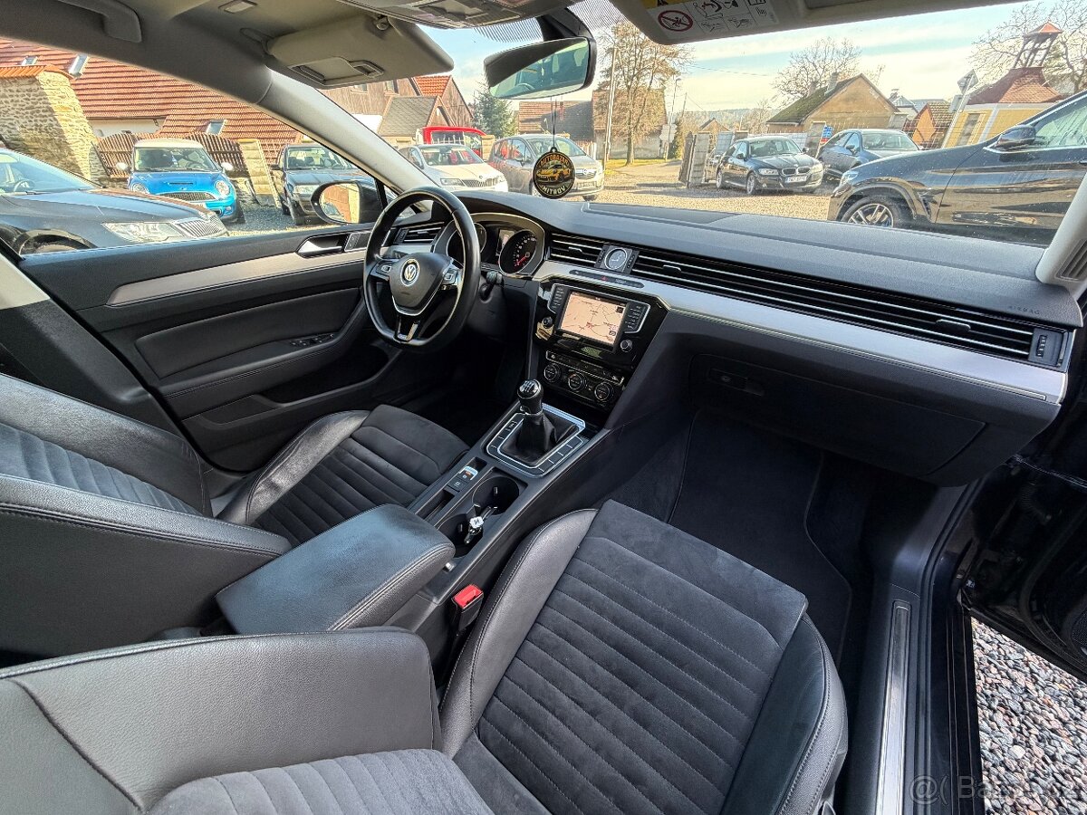 VW Passat B8 2.0 TDi 110kw R-Line combi (bez ad blue) WEBAST - 11