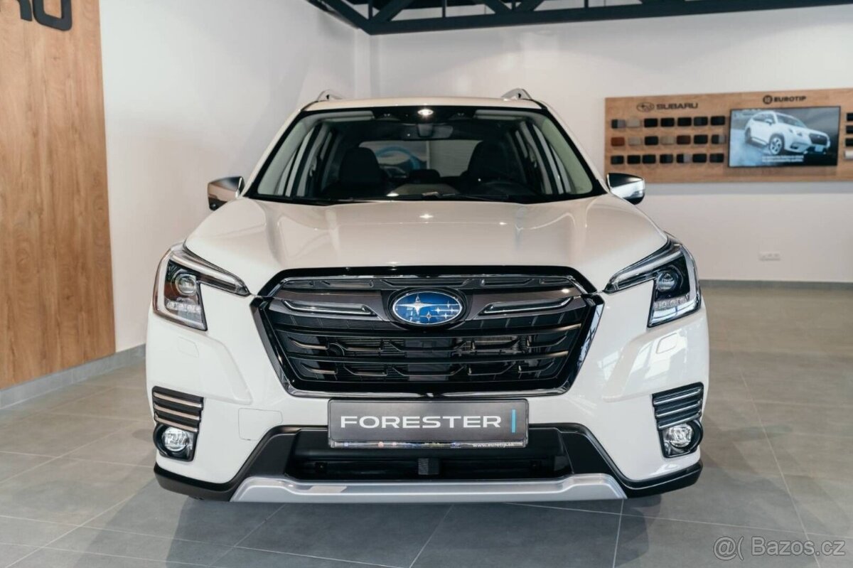 Subaru Forester 2.0i mHEV Style X-Tra Lineartronic - 11