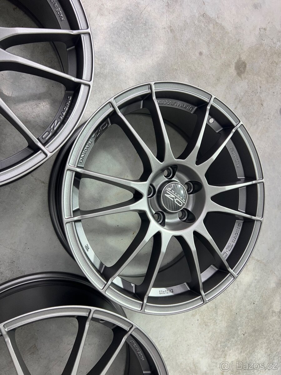 Oz racing ultraleggera r18 TOP - 11