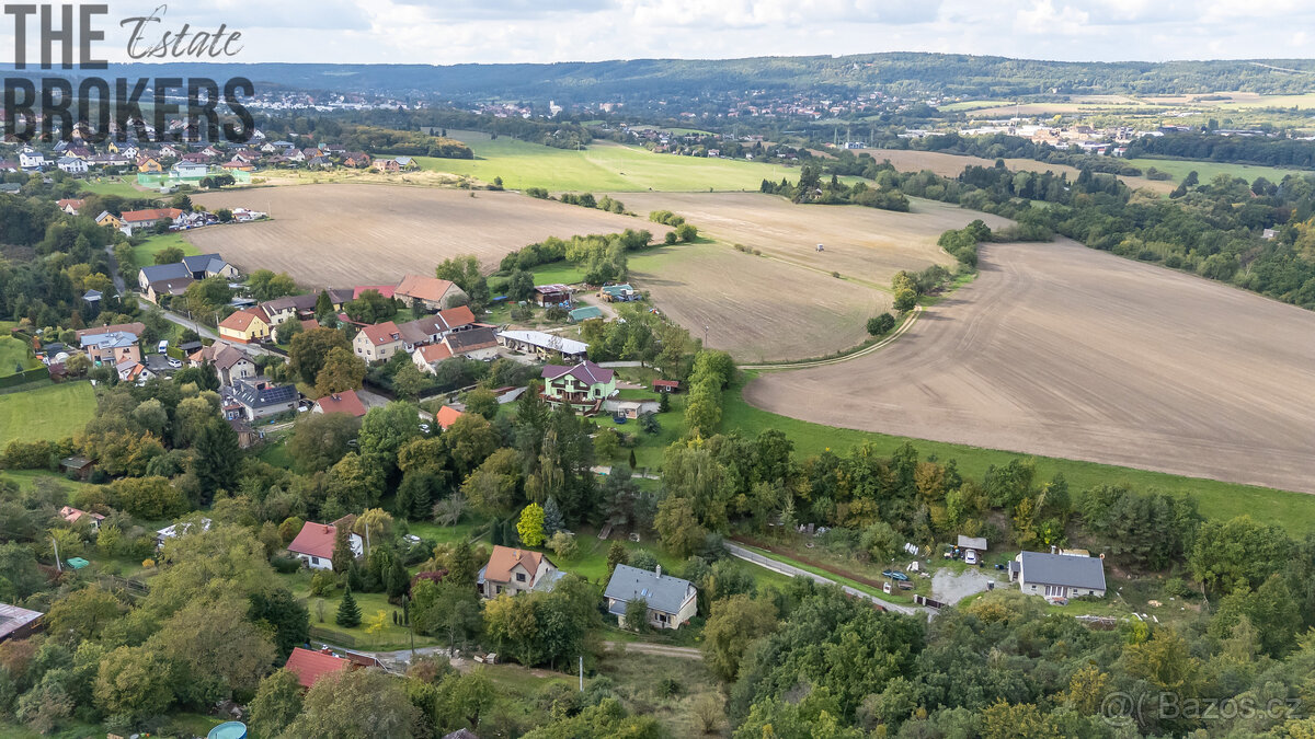 Prodej samostatně stojícího rodinného domu 5+1, Mníšek pod B - 11