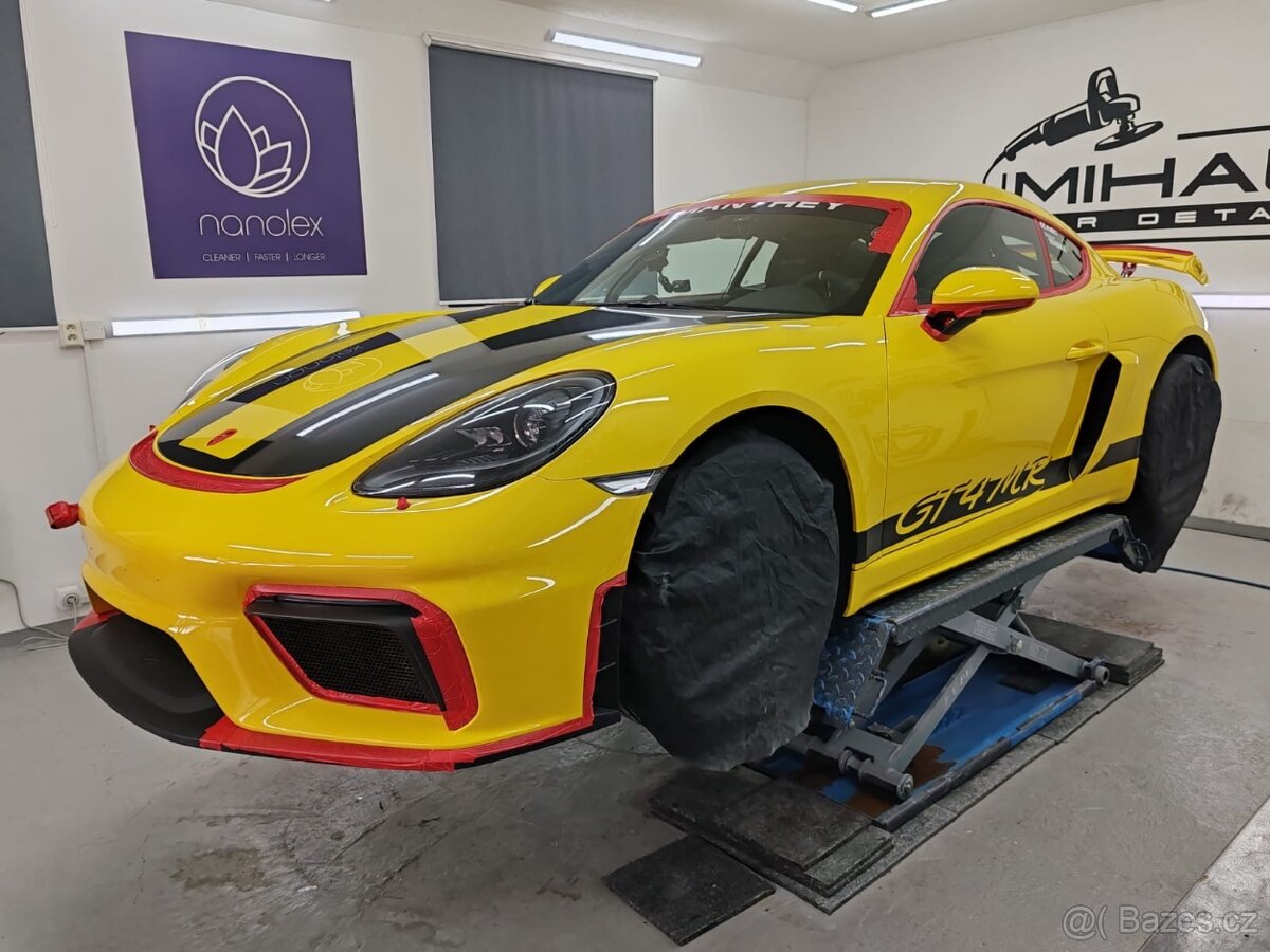 Porsche 718 cayman GT4 Manthey Racing - 11