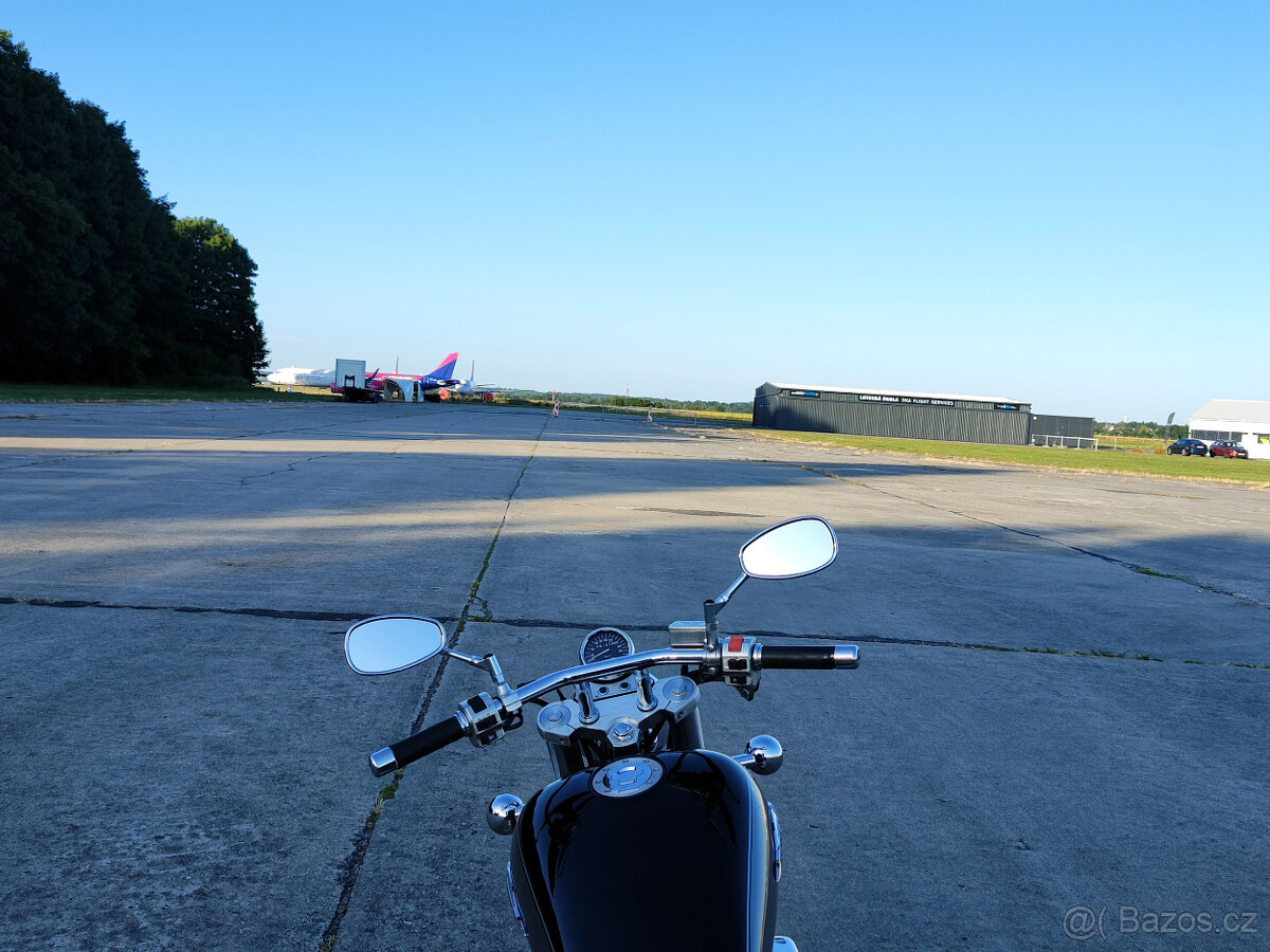 Suzuki VZ 800 MARAUDER - 11