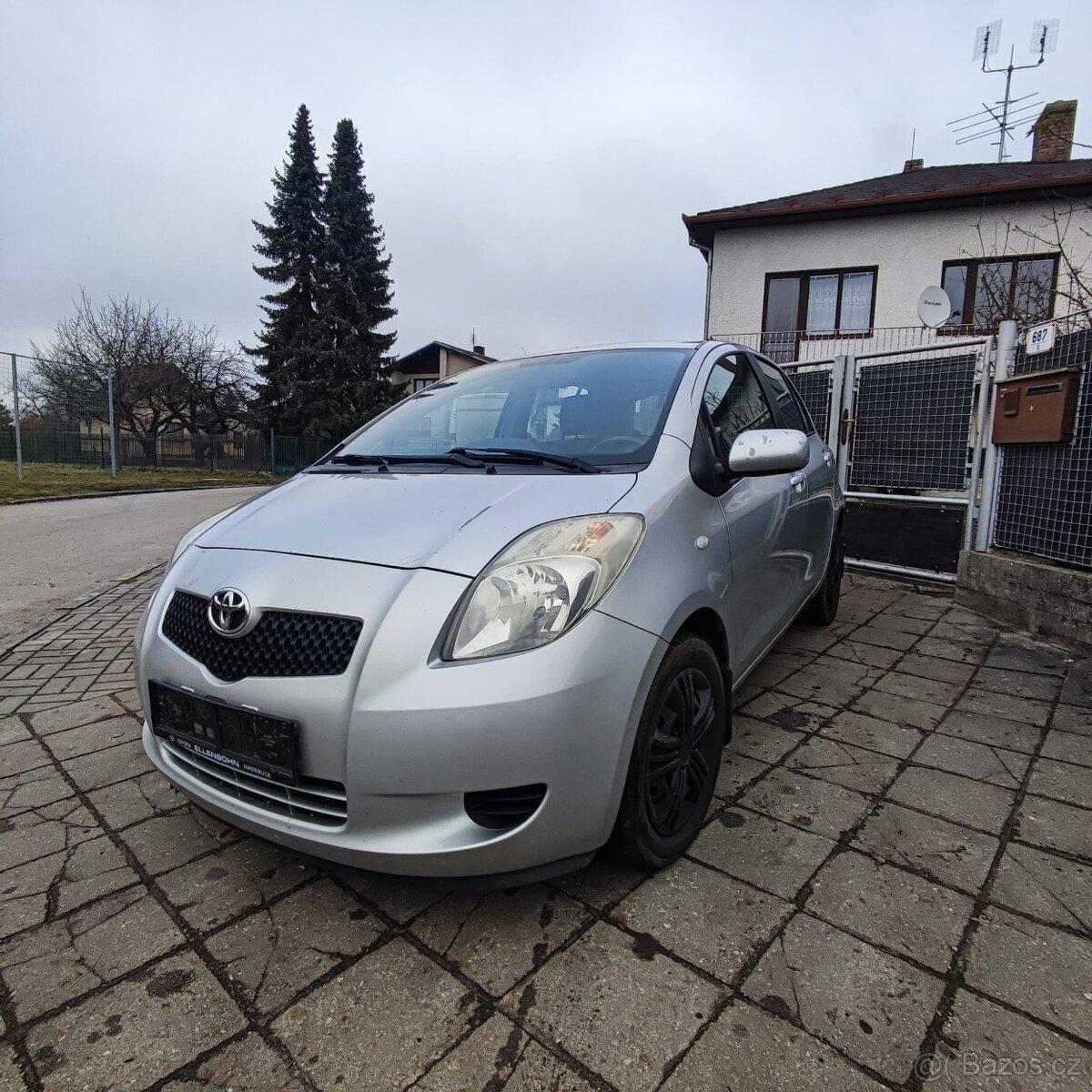 Toyota yaris 1,0 benzín rozvod řetěz - 11