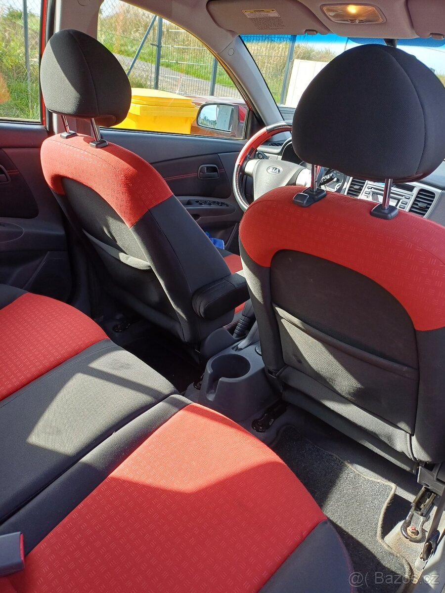 Kia rio, Prvni majitel, klima,plus sada litych kol - 11