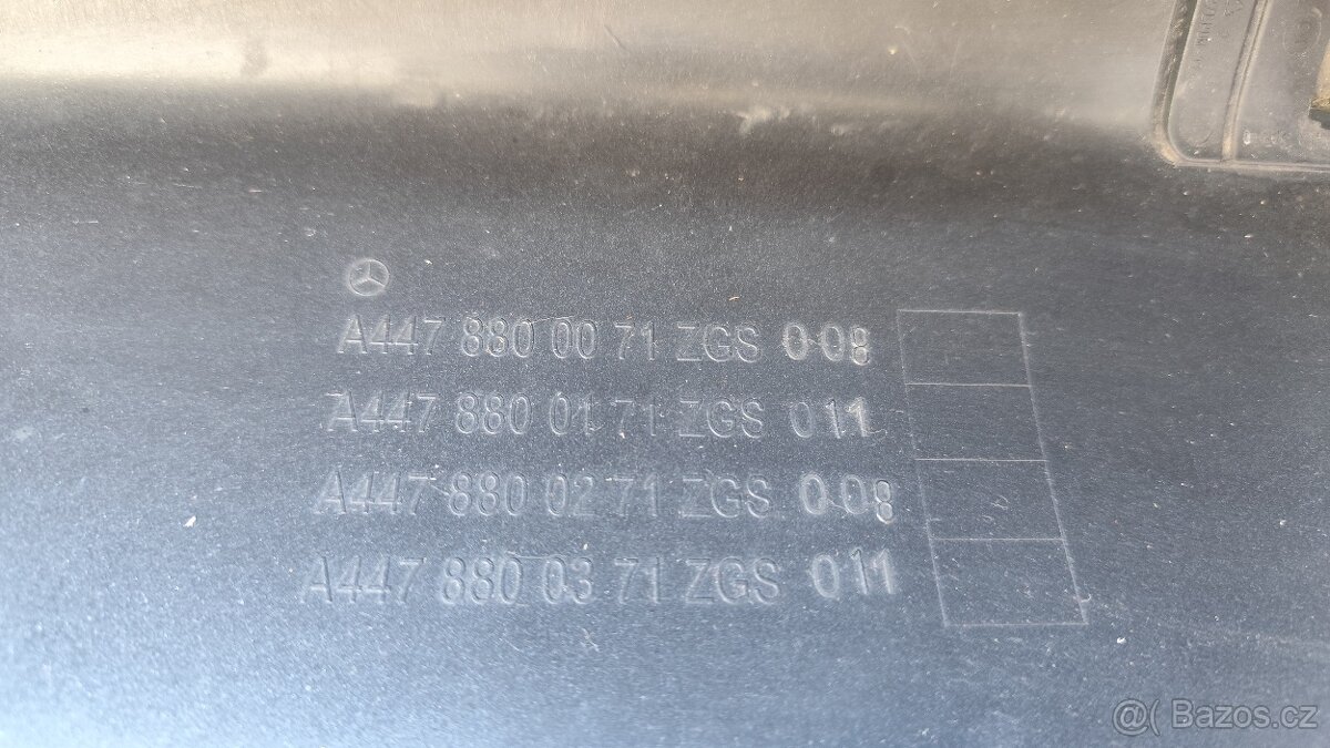 MERCEDES TŘÍDA V CLASS w447 ZADNÍ NÁRAZNÍK - 11