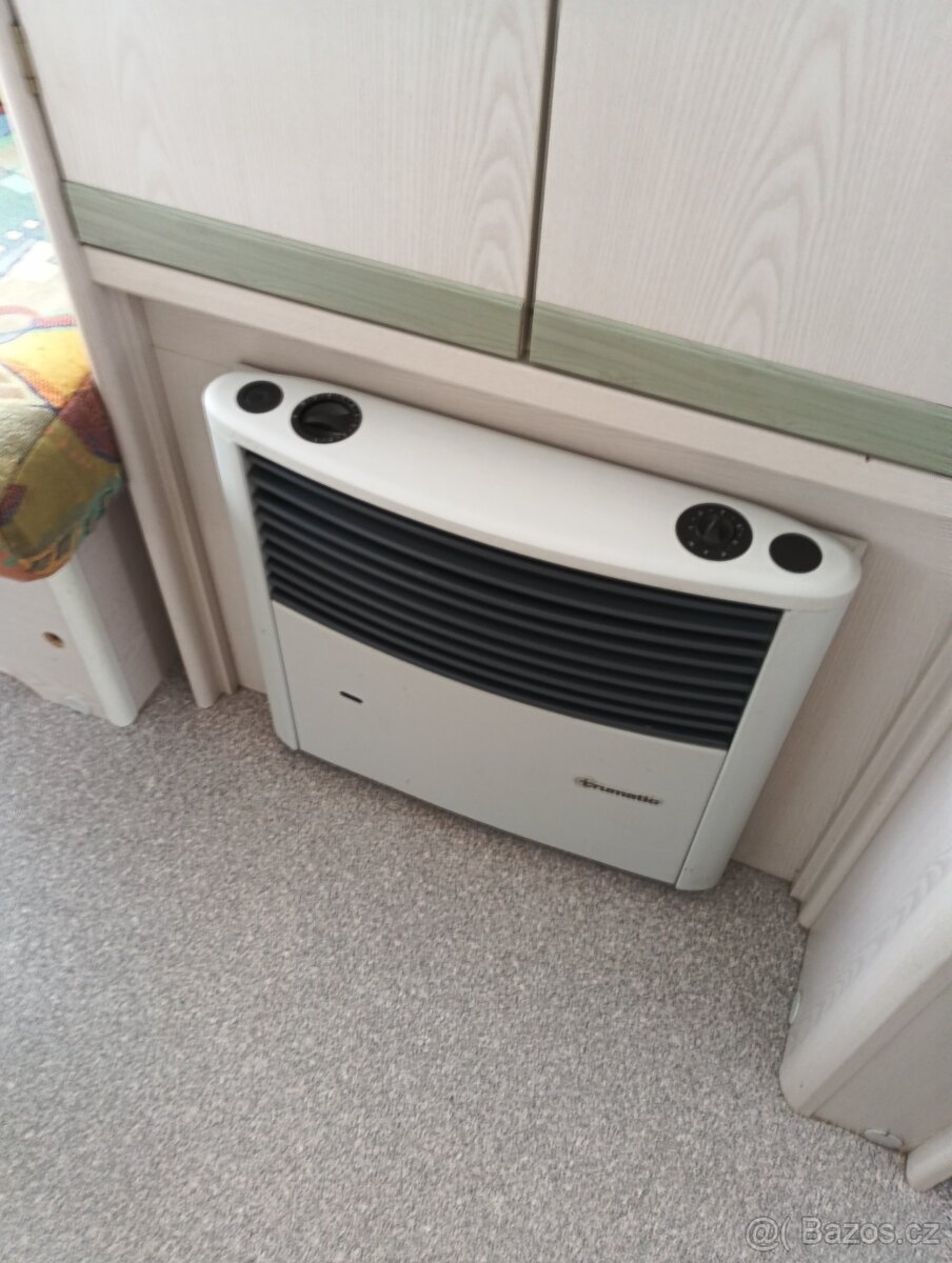 Knaus Sundwind, 1200Kg - 11