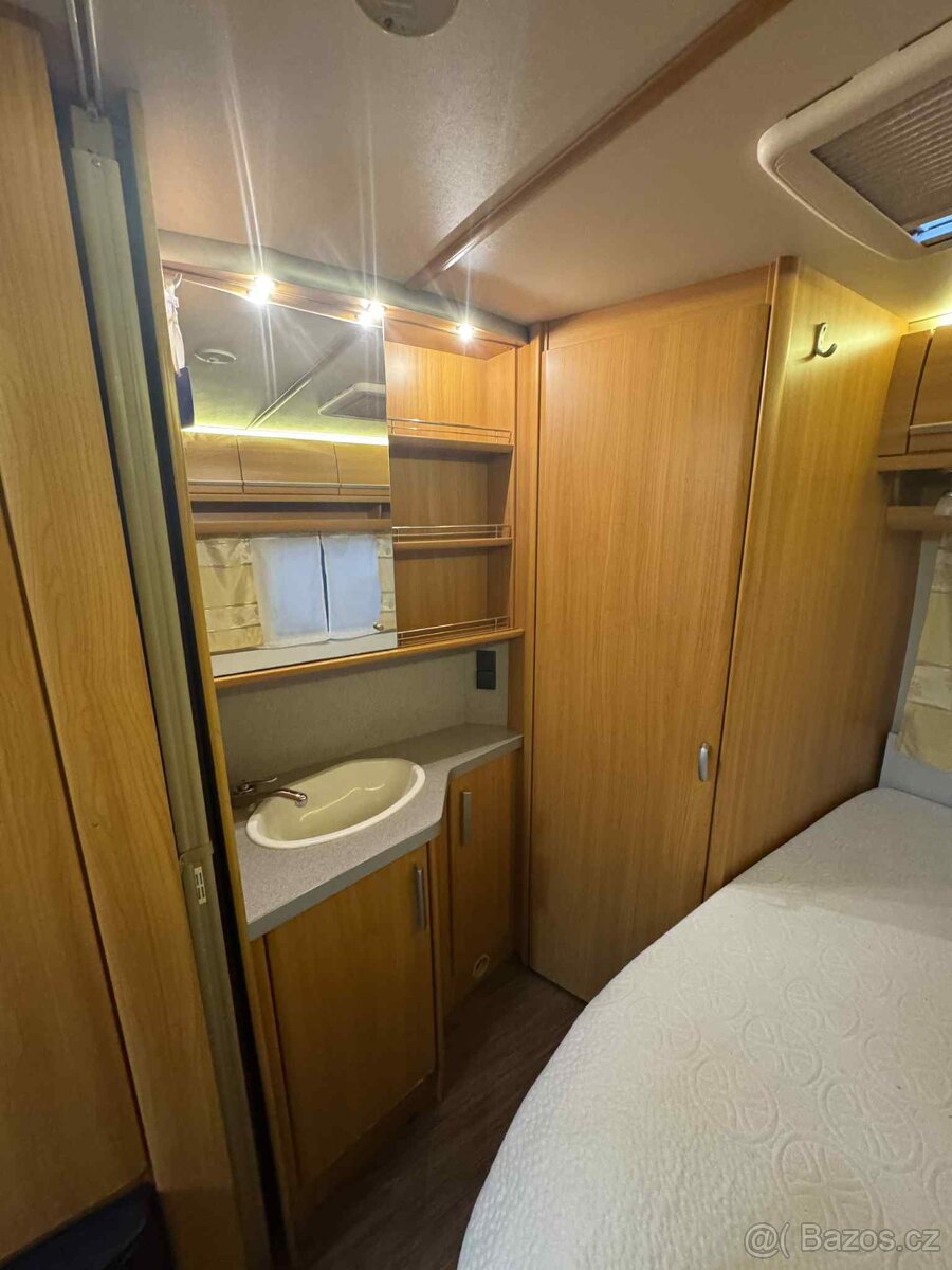 Fendt 2012 Saphir 470 - 11