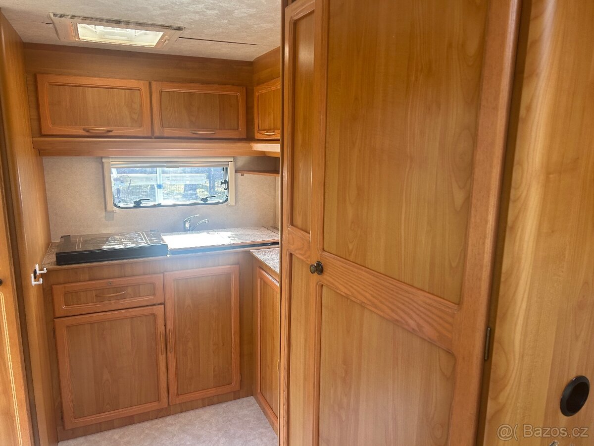 Prodám karavan Hylander design 410 - 11