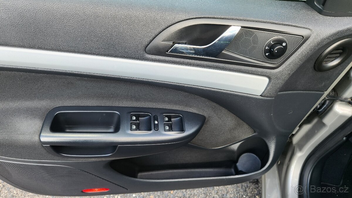 Škoda Octavia 1.4TSi Kombi,Family,Xenon,TOP STAV - 11