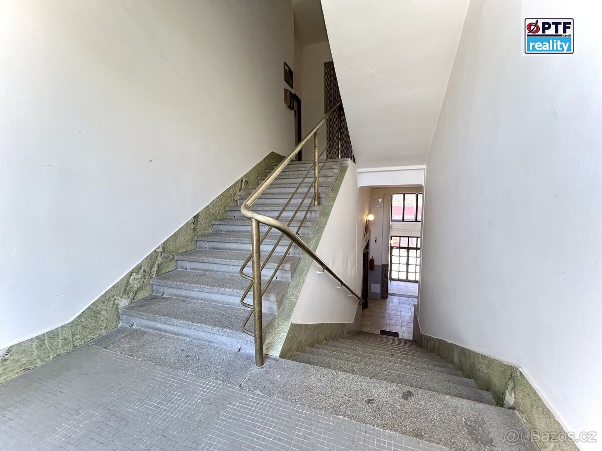 Pronájem zrekonstruovaného bytu 3+kk s terasou, Nepomuk - 11