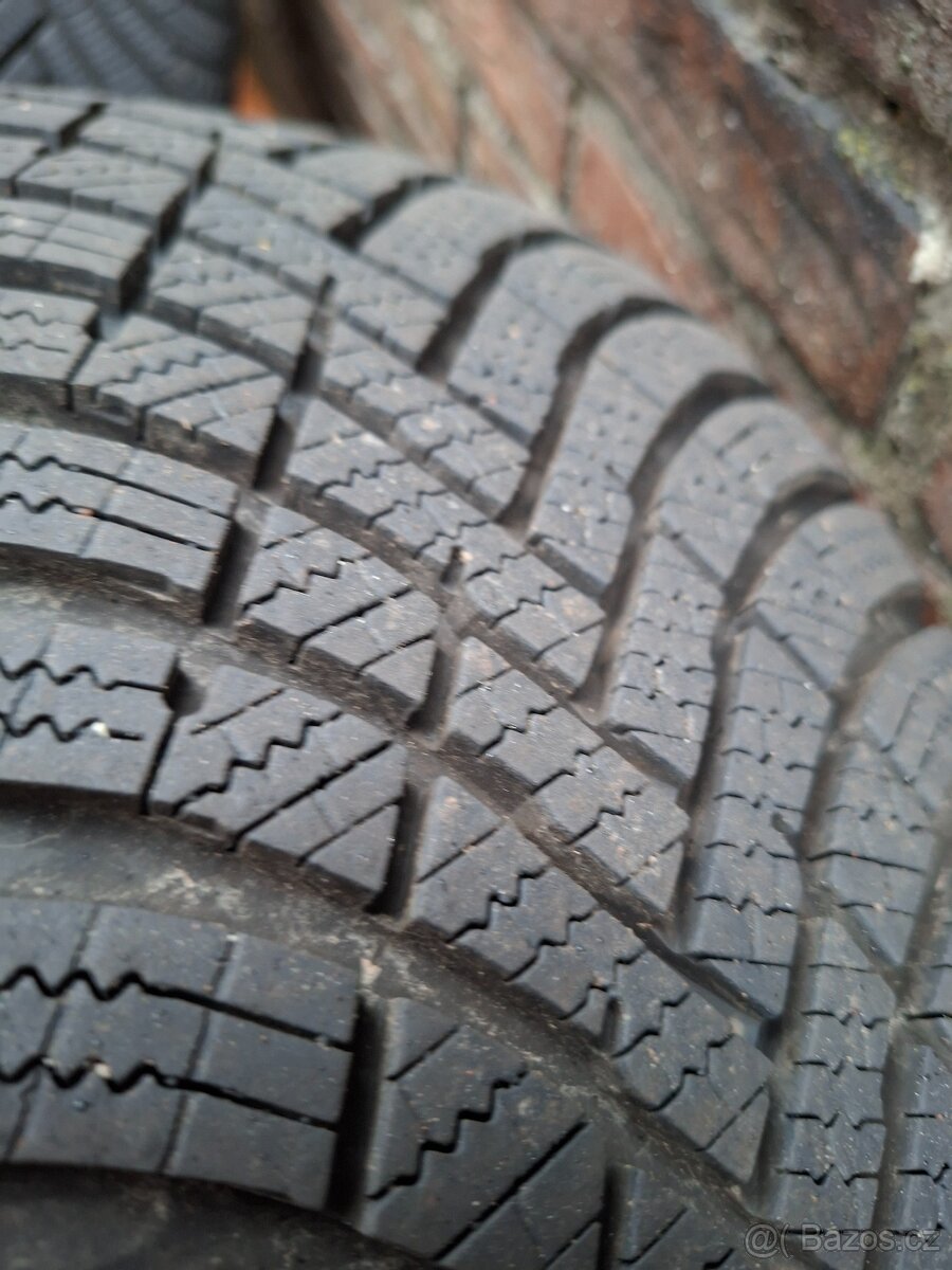 Plech disky Octavia 5x112 zimní pneu - 11