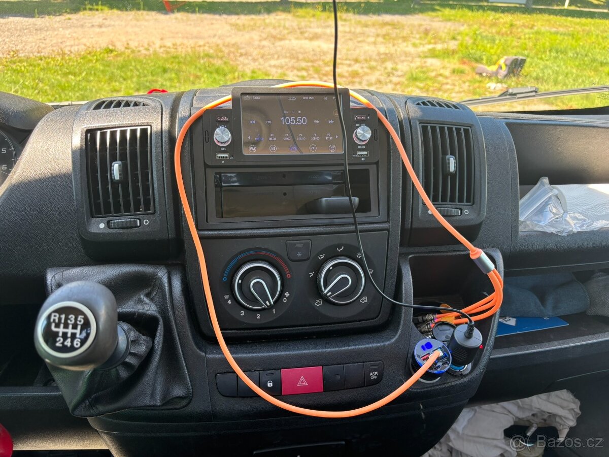 Peugeot Boxer 3.0 HDi 130kw Odtahový speciál - 11