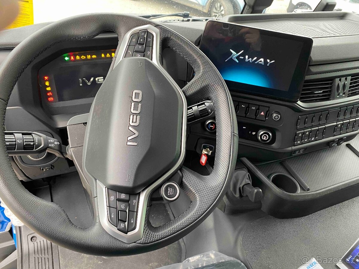 Iveco X-WAY 8x4 a sklápěč S3 + Intardér - 11