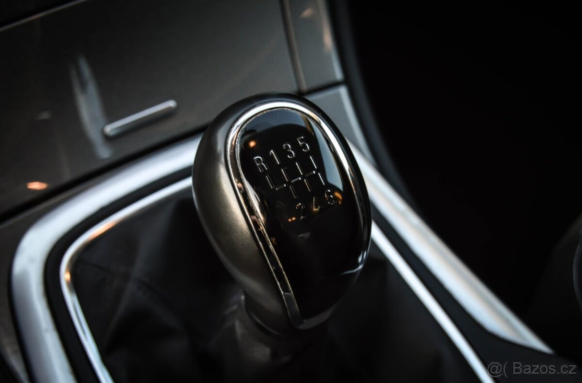 Opel Insignia 2014 1.4tsi - 11