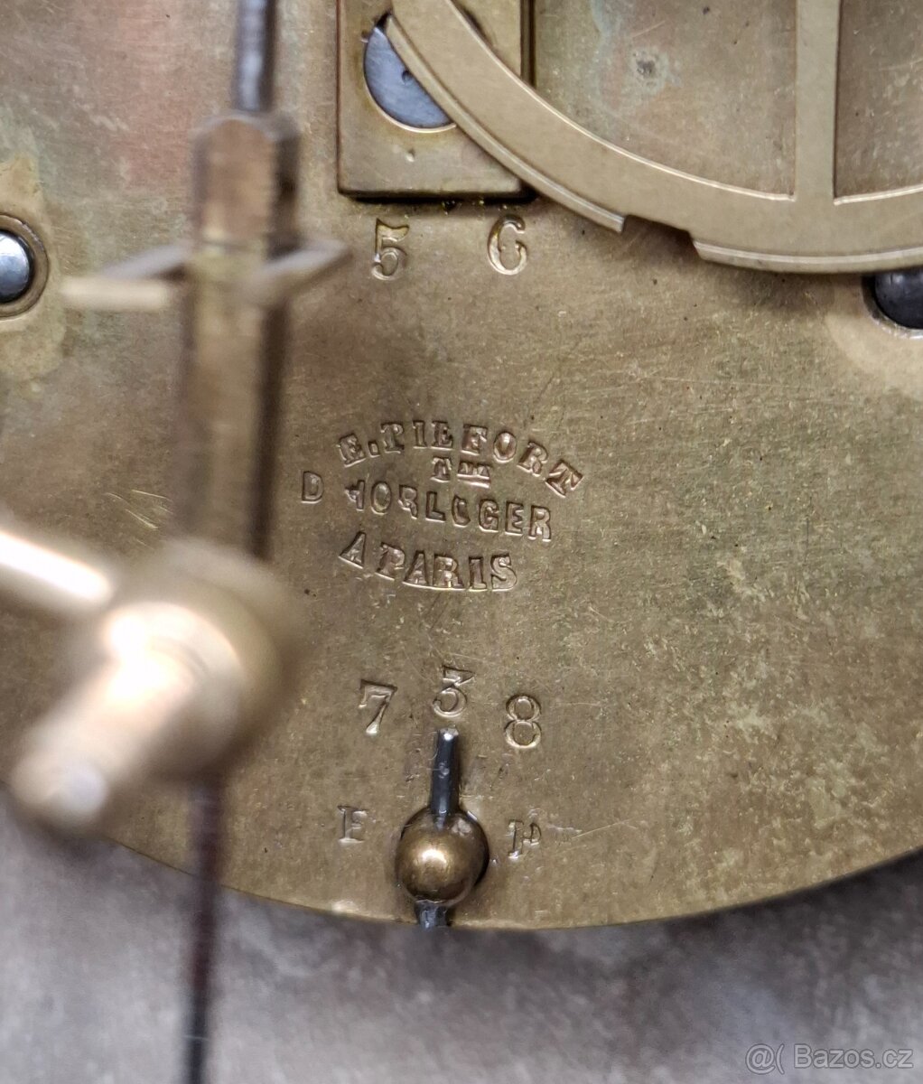 Francouzské figurální hodiny - 11