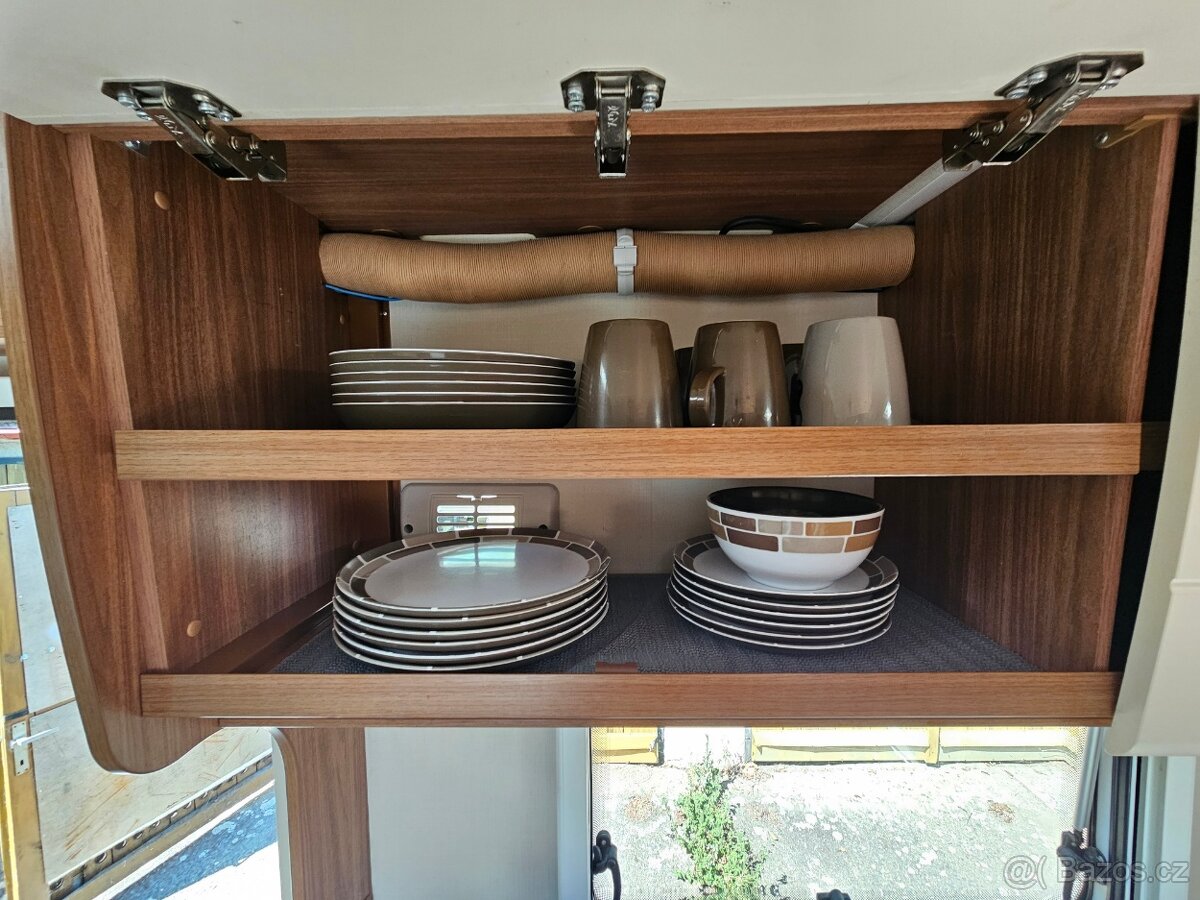 Prodám Carado A464, rv. 2017, 185tkm, ČR. - 11