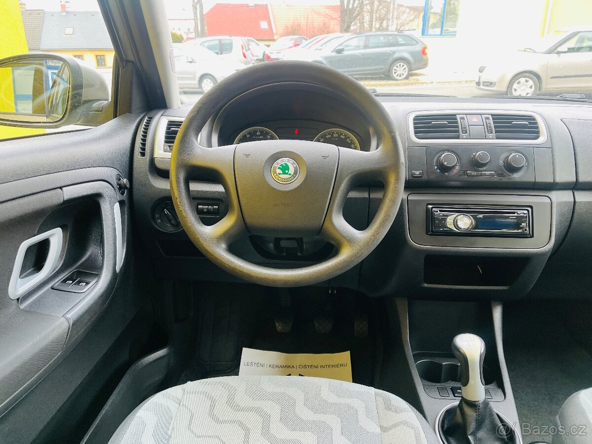 ŠKODA FABIA 1.2 i BENZÍN COMBI KLIMA - 11