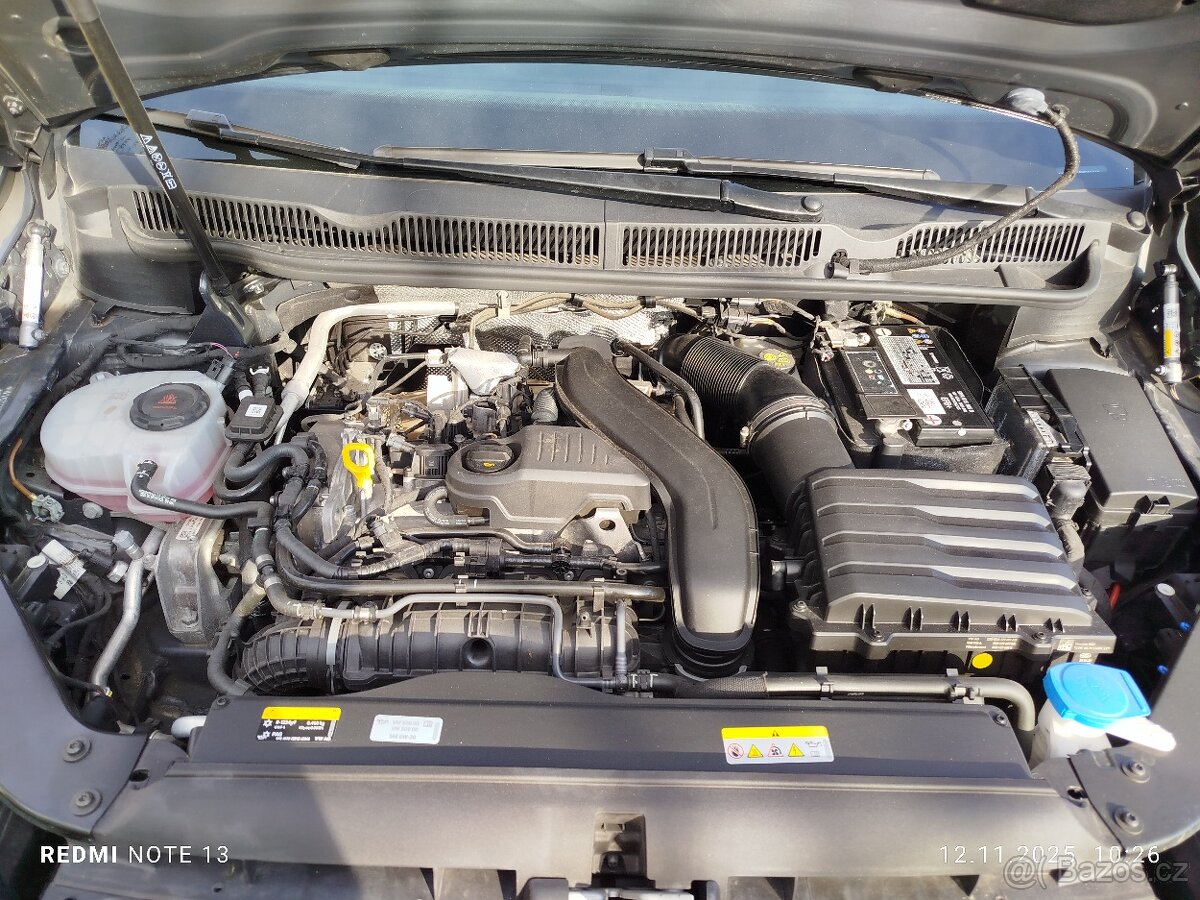 VW Touran 1.5 TSI DSG 7 míst - 11