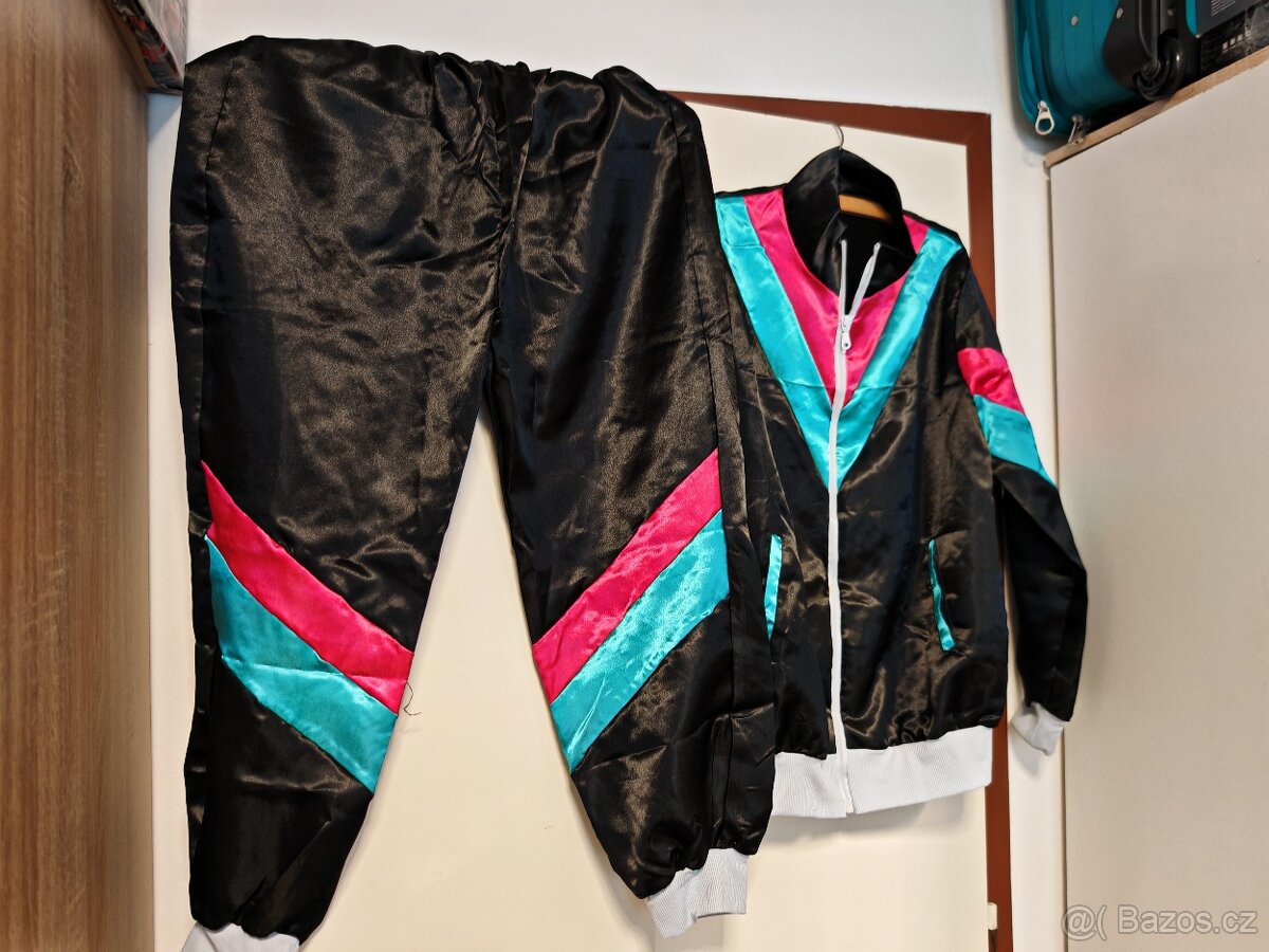 Prodám 4 X kosým retro teplákovek na párty , - 11