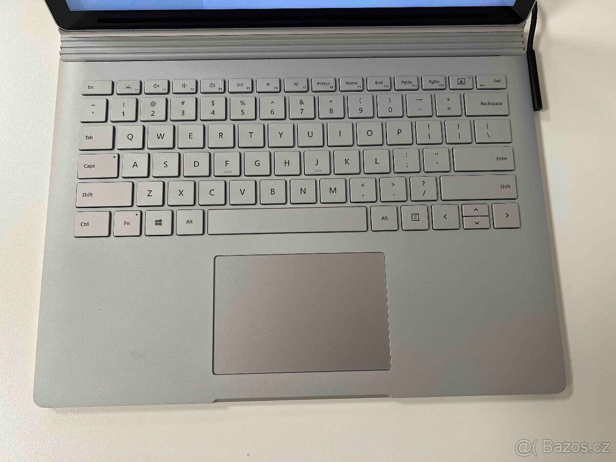 Surface Book 3 – 32GB RAM, 500GB SSD, GTX1650 - 11