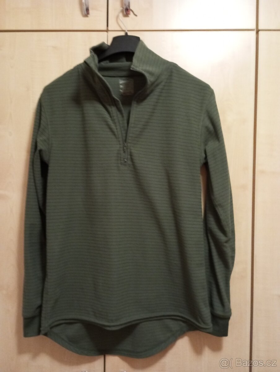 Vojenské maskáče a další vojenské oděvní součástky - 11